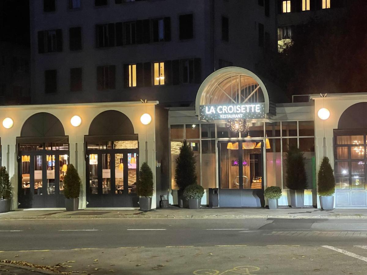 Le Locle : Bel Appartement Chaleureux Extérieur photo